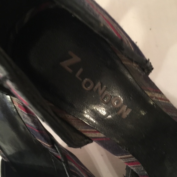 💚 Z London Blue Striped Open Toe Bow Heels Size 8 - Picture 8 of 8